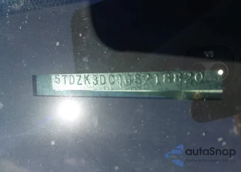 2016 Toyota Sienna L 7 Passenger z USA, uszkodzony, nr VIN 5TDZK3DC1GS718820